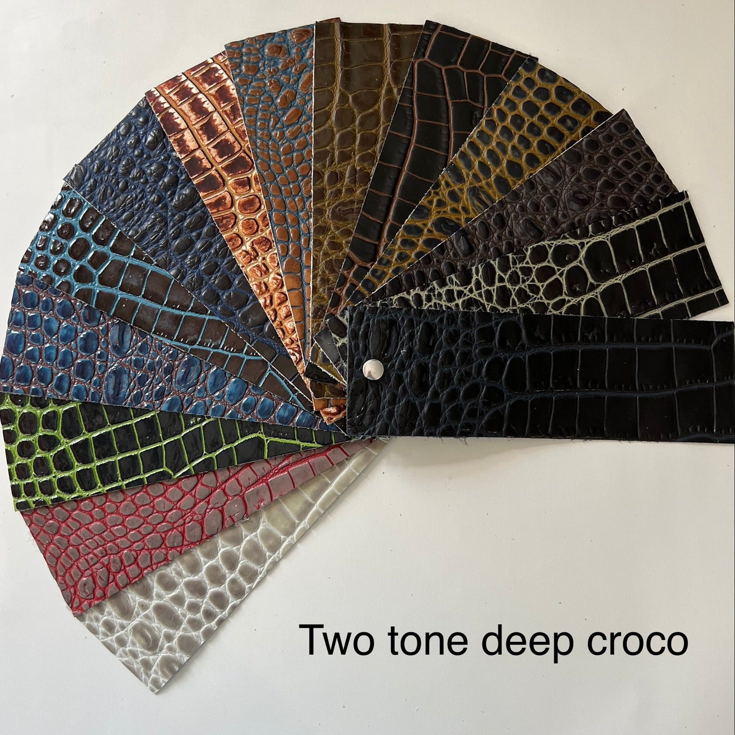 Deep Croco Two Tone