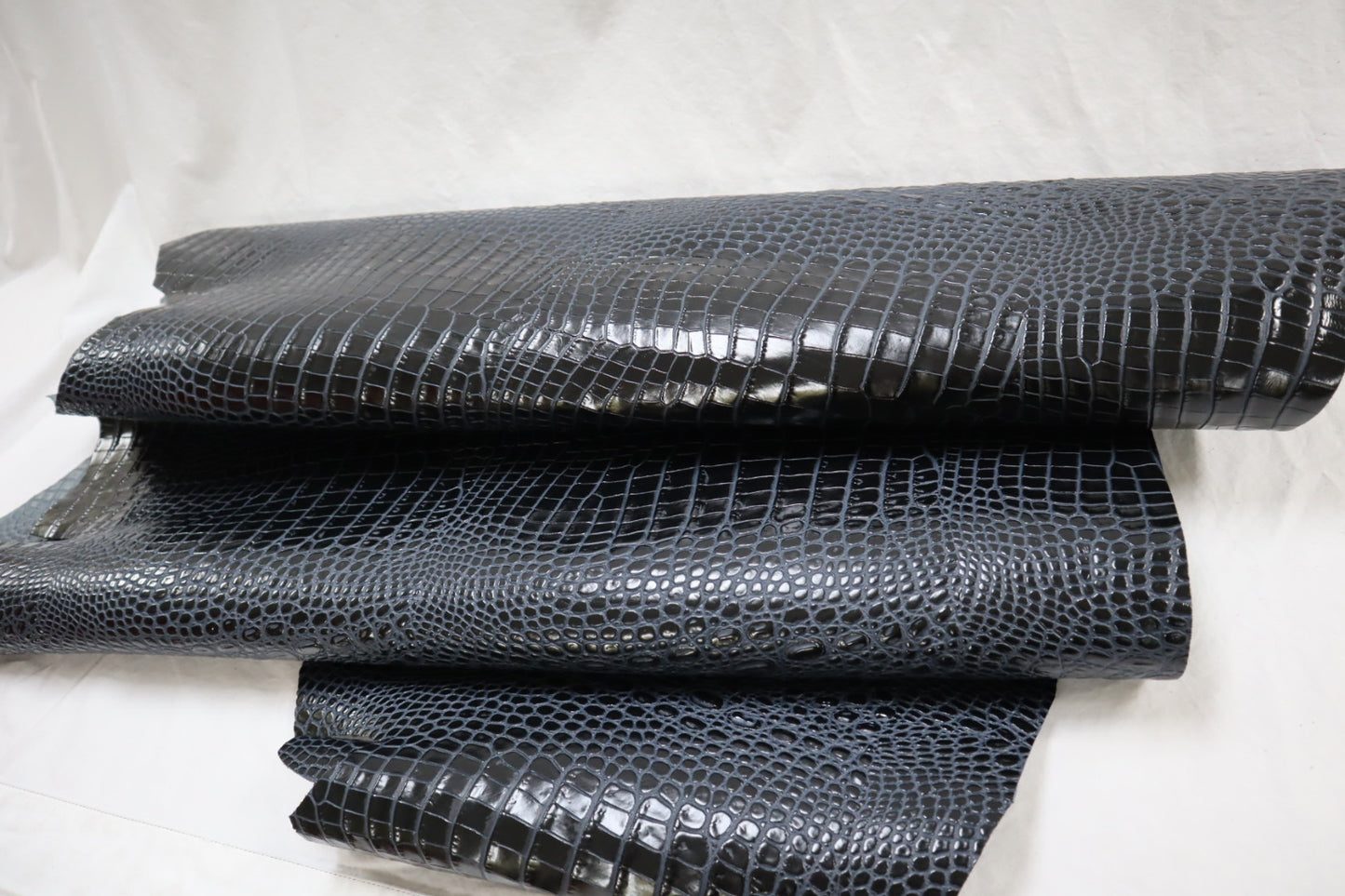 Deep Croco Two Tone